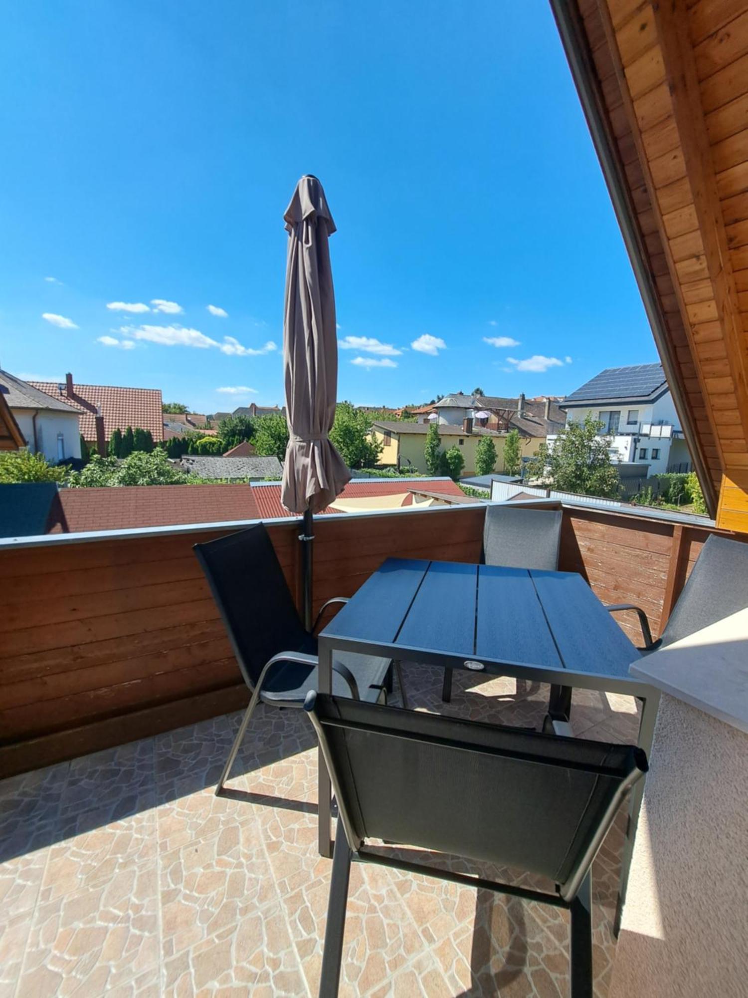 Andrea I Balaton Apartment *