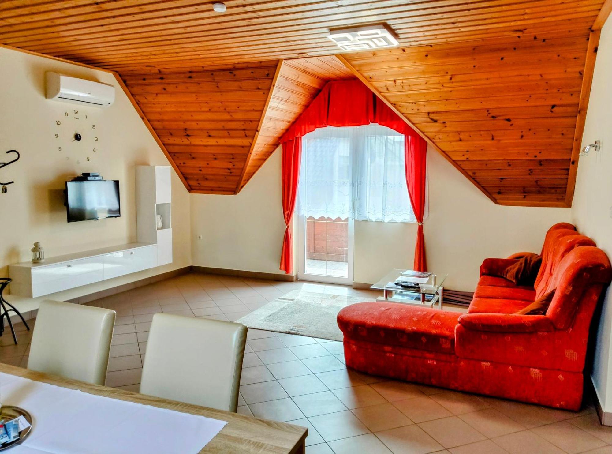 Andrea I Balaton Apartment *